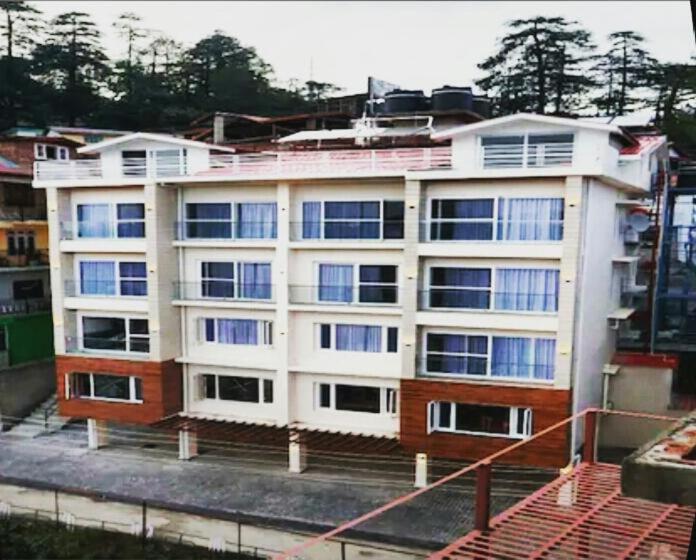 Aangan Premium 3* Shimla